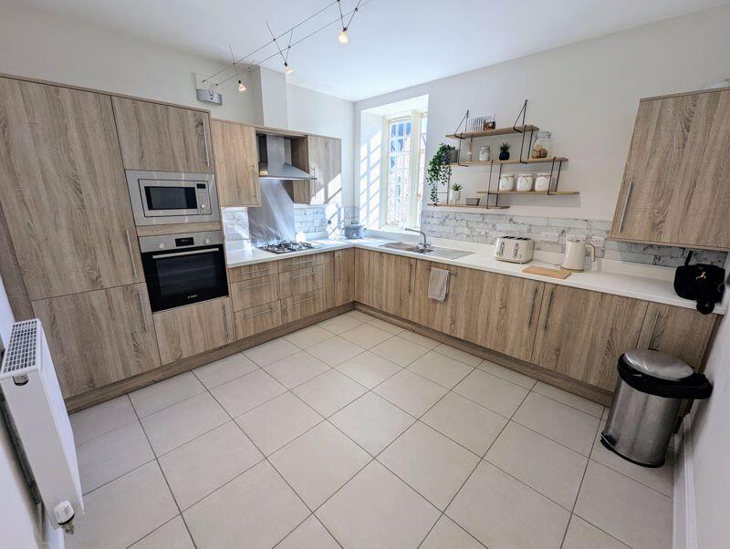 The Furlongs, Bicton Heath, Shrewsbury, SY3 5FW photo 3