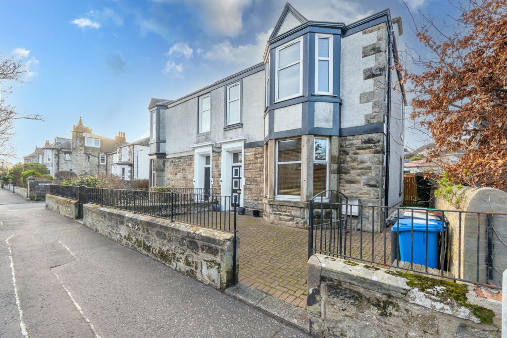 Main image of property: Kirkbank Road, Burntisland, KY3 9HZ