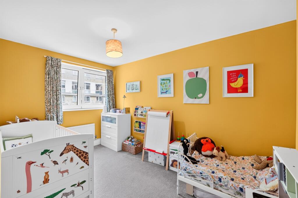 Apartment in London - View 5