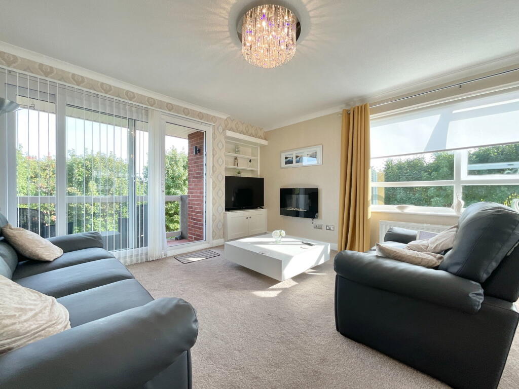 Lancaster Road, Birkdale, Southport photo 3