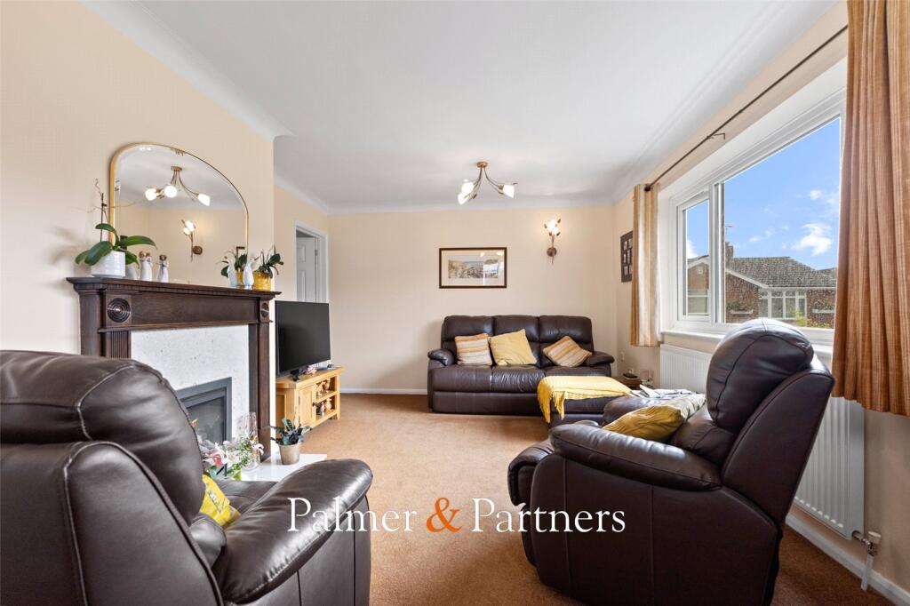 Ewan Close, Stanway, Colchester, Essex, CO3 photo 2