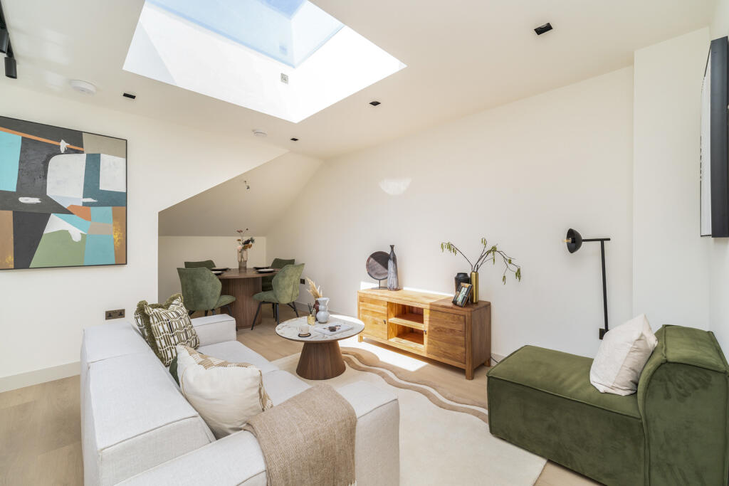 Main image of property: Twyford Avenue, London, W3