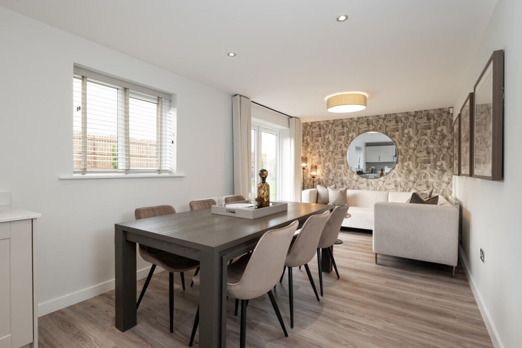 House in Doncaster, Armthorpe - View 4