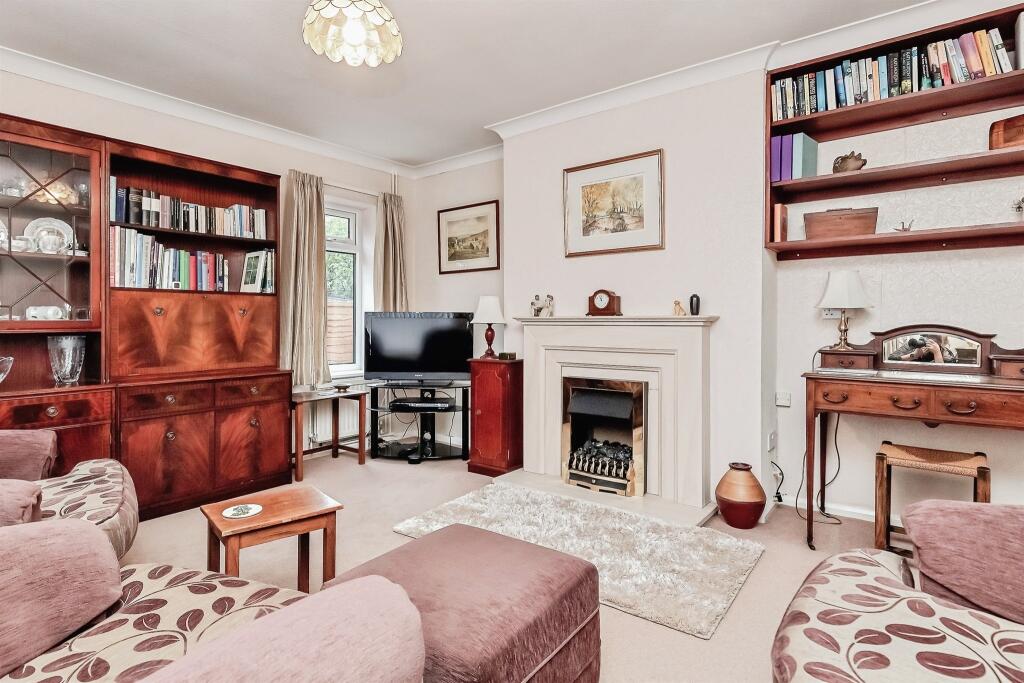 House in Northampton - More