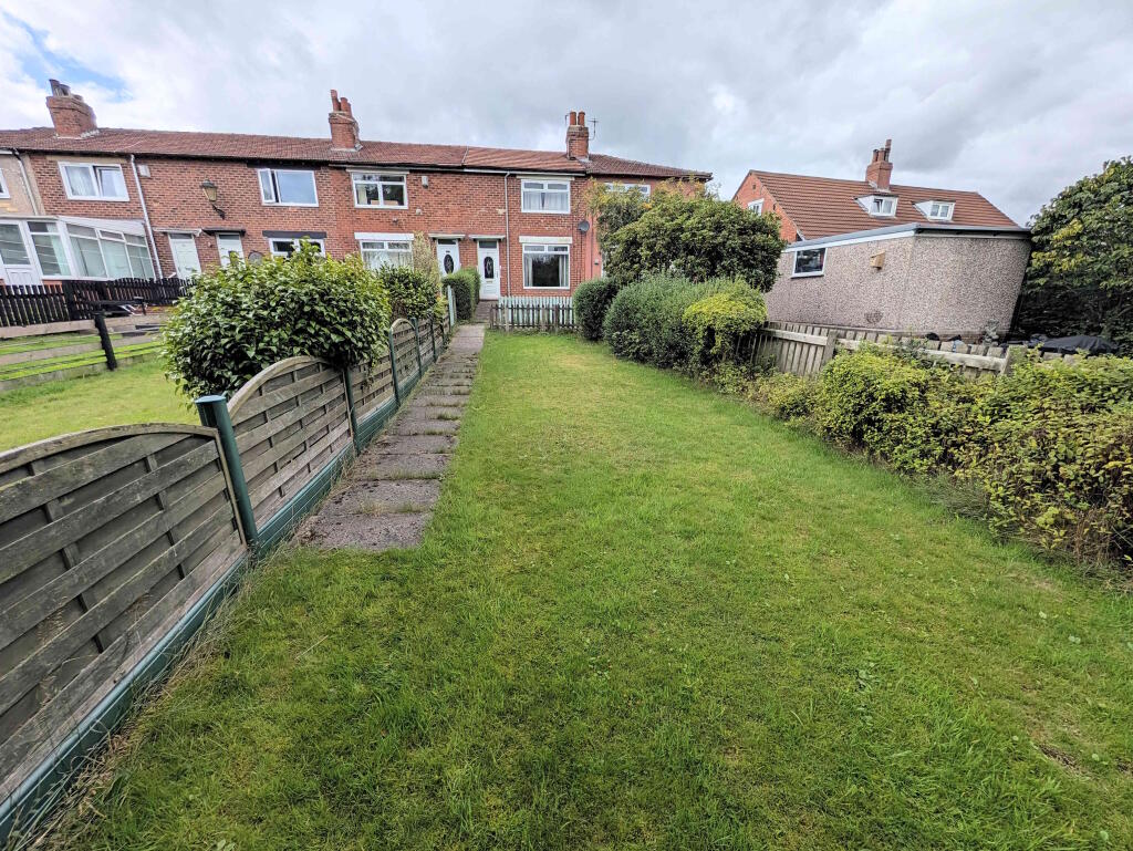 House in Halifax - View 2
