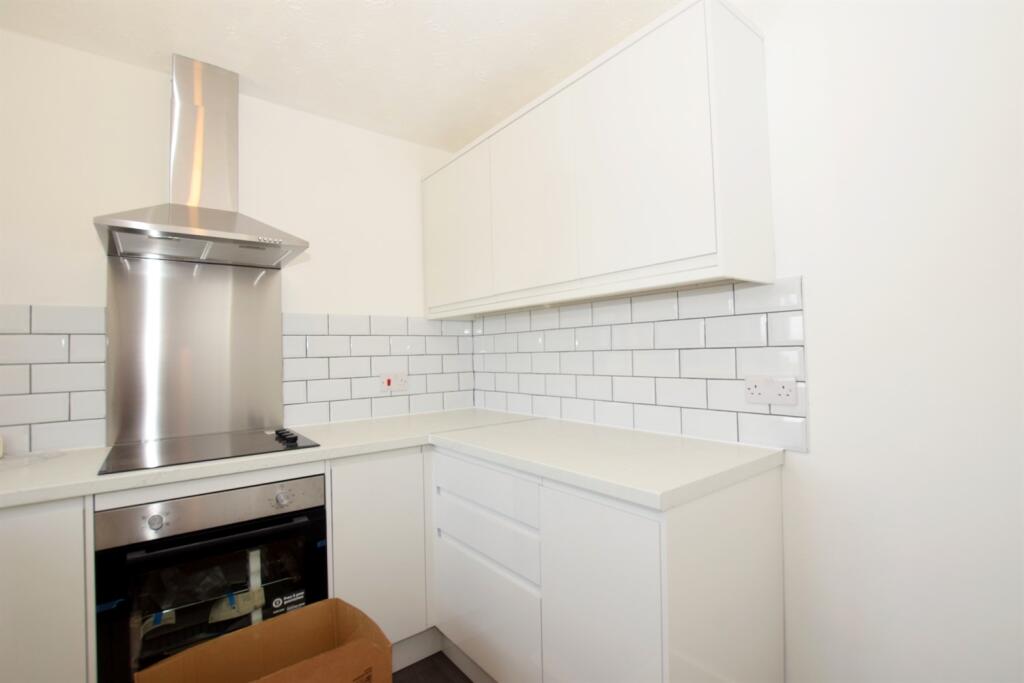 Apartment in Arun, Felpham - View 4
