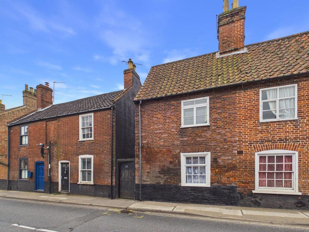 Main image of property: Lower Olland Street, Bungay
