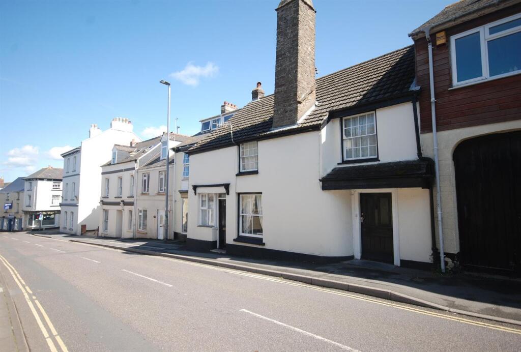 Main image of property: Fore Street, Northam
