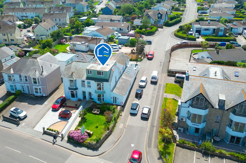 House in Truro - View 5