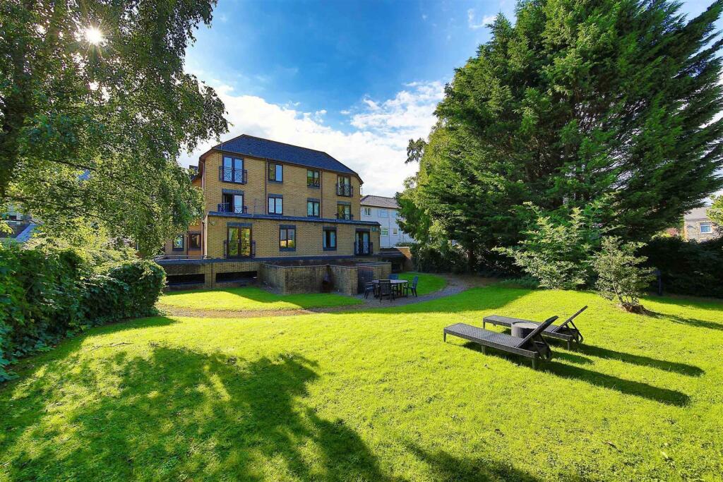 Property photo 11