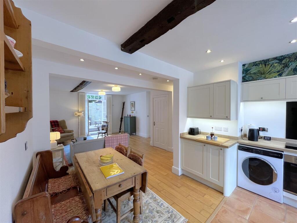 Main image of property: Saltisford, Central Warwick