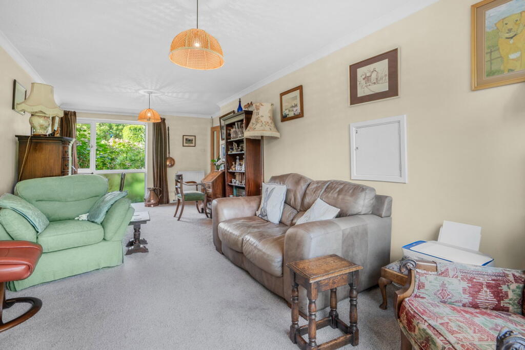 House in Redhill - View 5