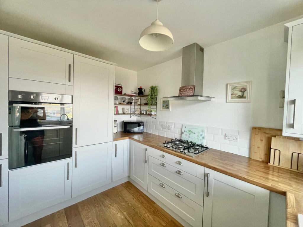 House in Gillingham, Parkwood - View 4
