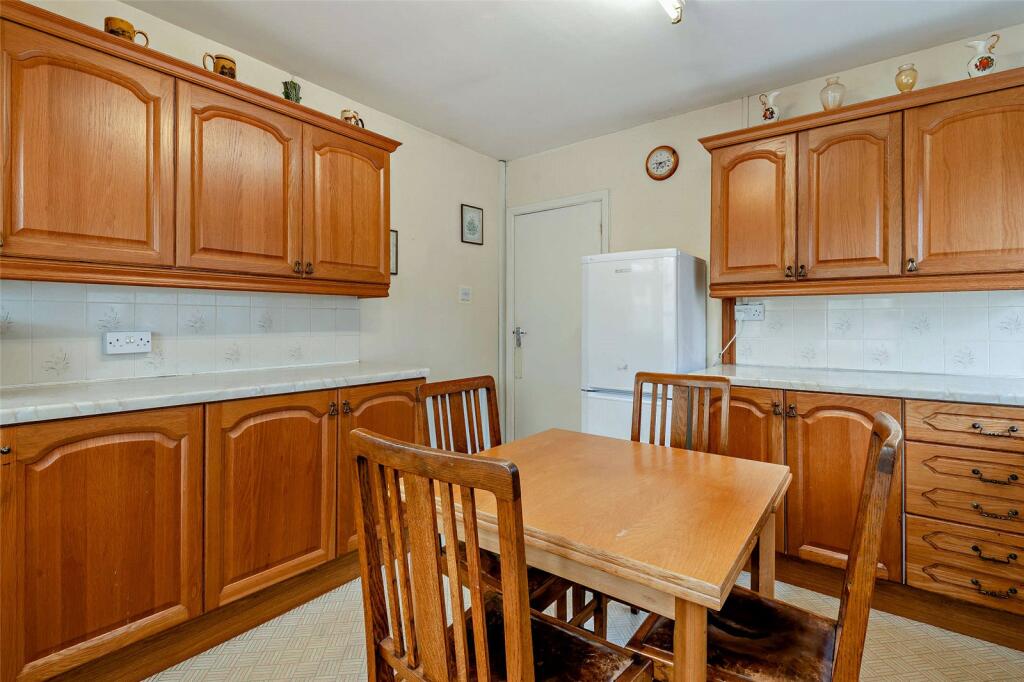 14, Swiss Farm Road, Shrewsbury, Shropshire photo 4