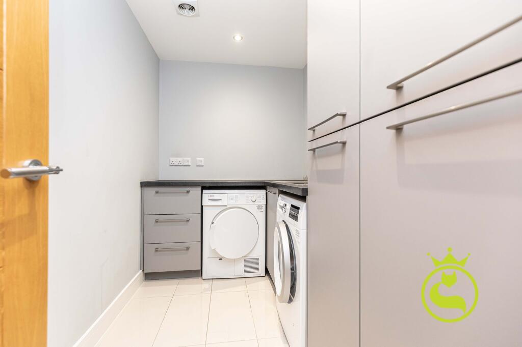 Additional image 7 of Glen Road, Poole, BH14