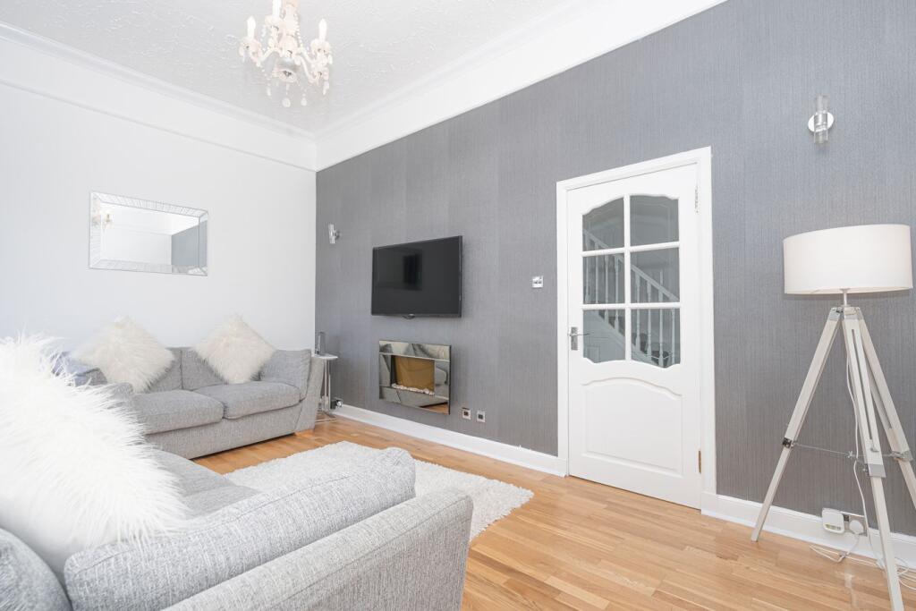 House in Kirkcaldy, Fife - View 4