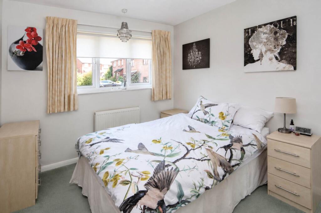 House in Dacorum, New Mill, Tring - More