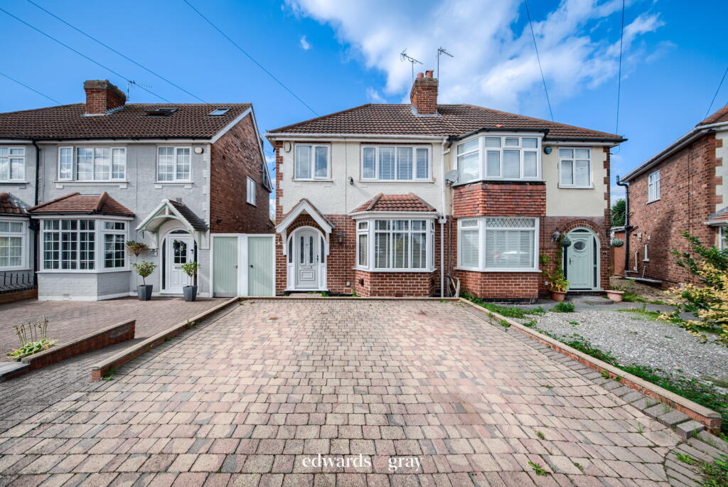 Main image of property: Park Grove, Water Orton, B46 1PN