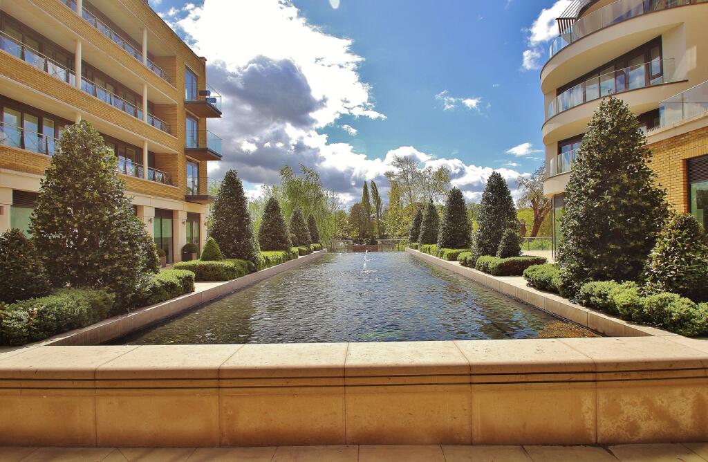 Main image of property: Kew Bridge Road, Brentford, TW8
