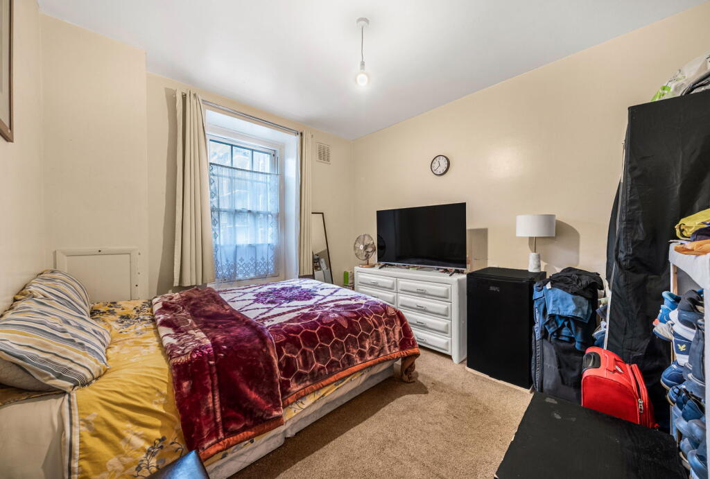 Apartment in London - View 6
