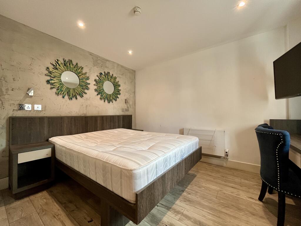 Apartment in Peterborough, City of Peterborough - View 2