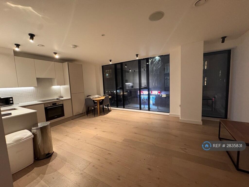 Main image of property: Cambridge Heath Road, London, E2