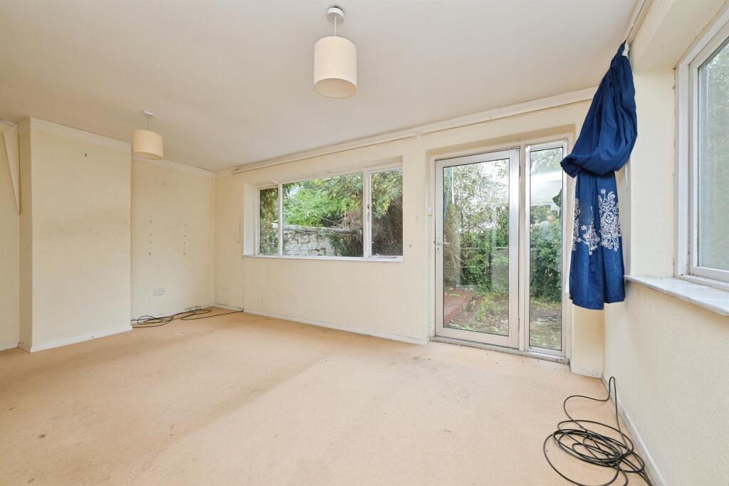 North Street, Oundle, Peterborough - View 5