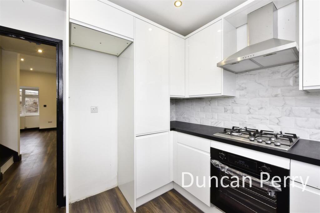 House in Potters Bar - View 4