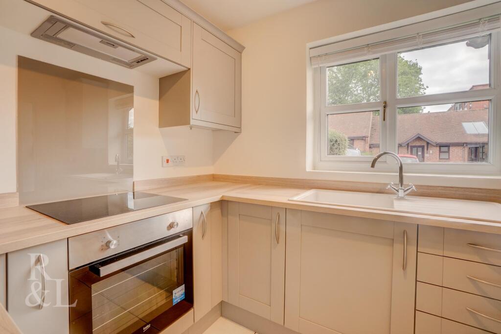House in Rushcliffe, Keyworth - View 4