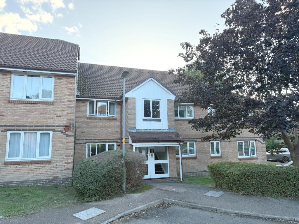 Main image of property: Bornedene, Potters Bar, Hertfordshire, EN6 3EN
