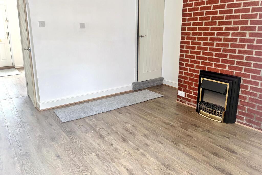 House in Nottingham - View 3