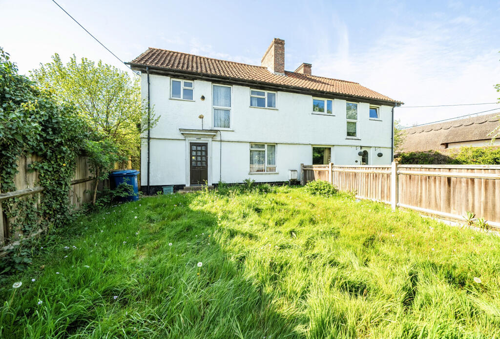 Main image of property: Woodstock Road, Yarnton, Kidlington, Oxfordshire, OX5