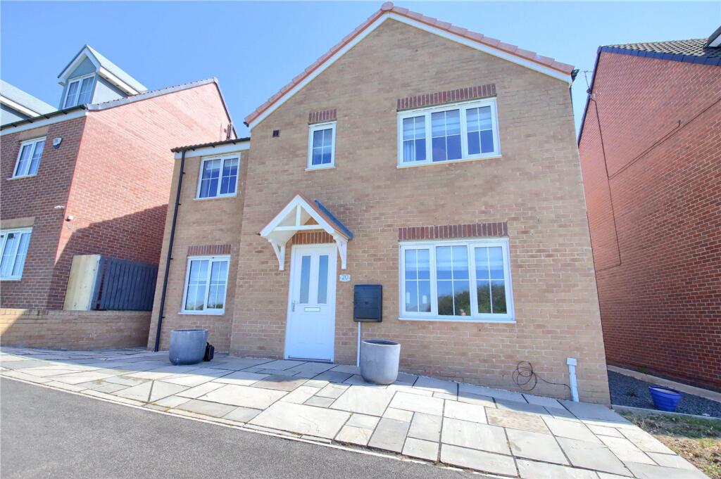 House in Stockton-on-Tees - View 3
