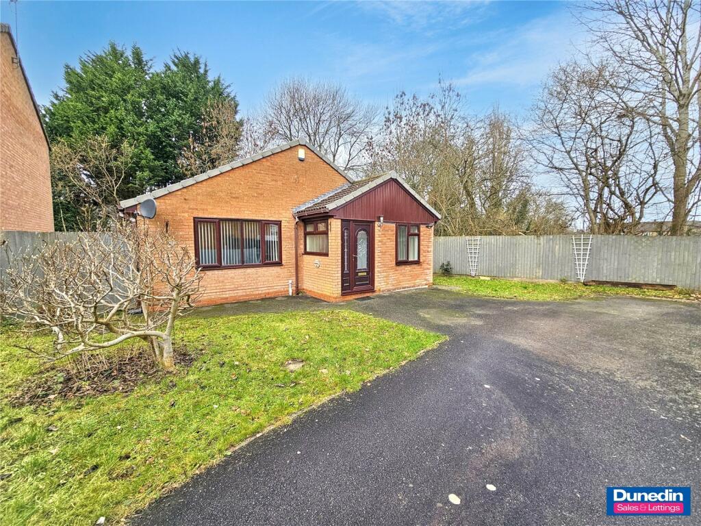 2-bed house on Hagley Park Drive, Rednal, Birmingham, B45, £275,000