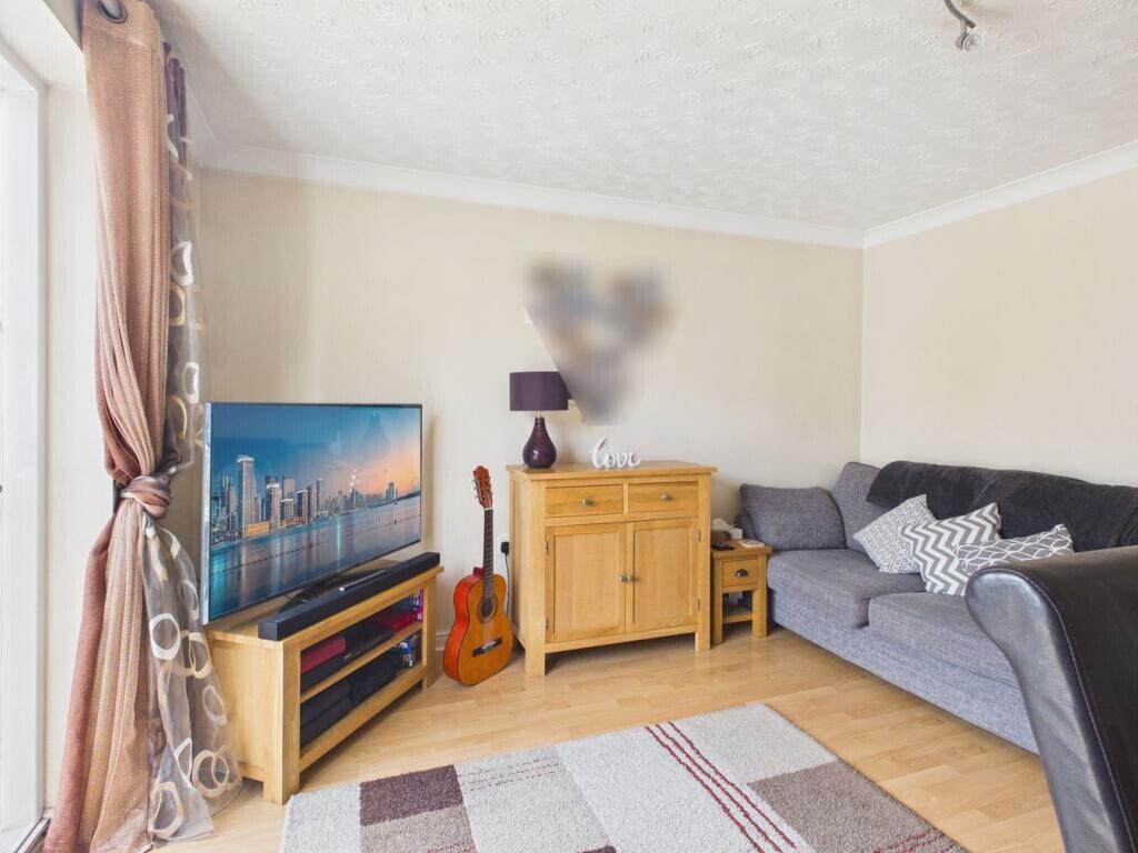 House in Weston-super-Mare, North Somerset - More