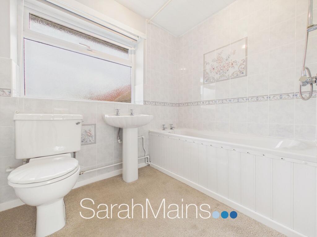 House in Sunderland, Albany - View 4
