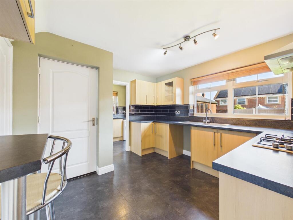 House in Chippenham, Wiltshire - View 3