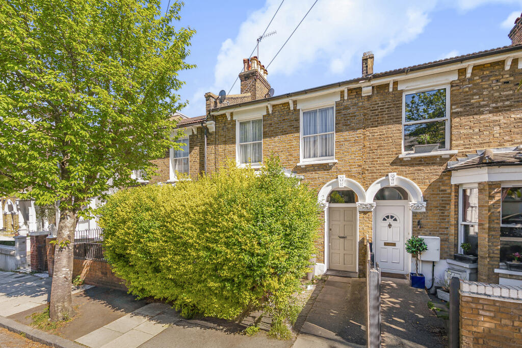 Main image of property: Henslowe Road, East Dulwich, London, SE22