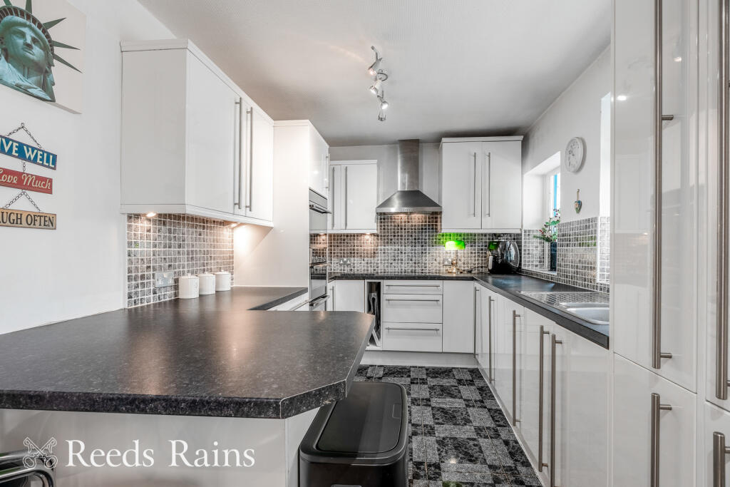 Additional image 3 of Langholme Close, Barrowford, Nelson, Lancashire, BB9