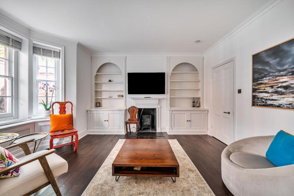 Apartment in London, Royal Borough of Kensington and Chelsea - More