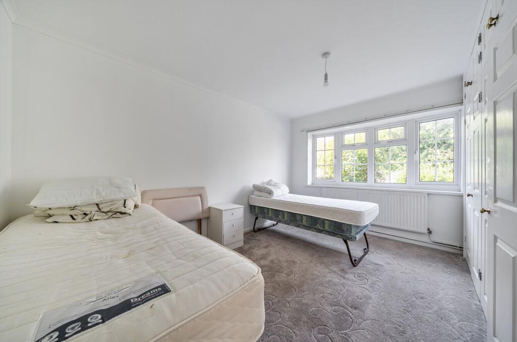 House in Portsmouth - More