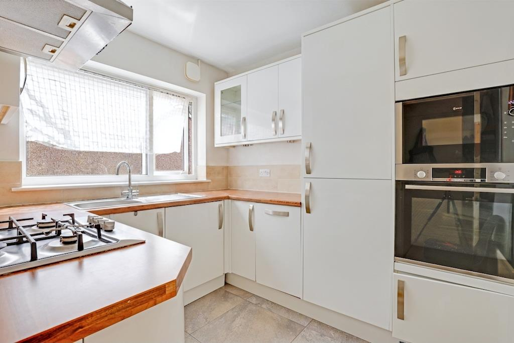Main image of property: Avenue Road, Penge, London