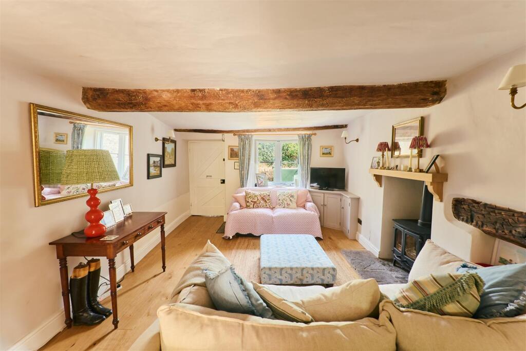 House in Swindon - View 3