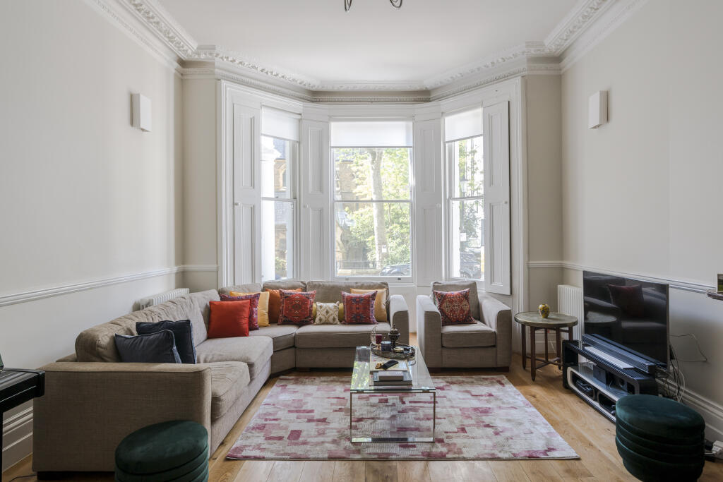 Main image of property: Southwell Gardens, London, SW7