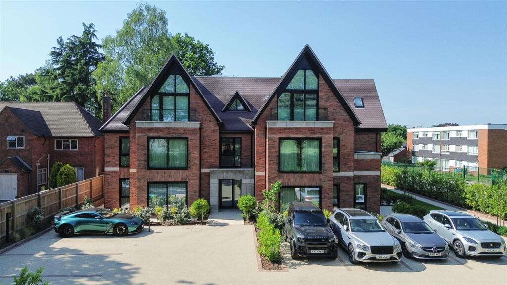 Main image of property: Mulberry Place, 212 Blossomfield Road, Solihull