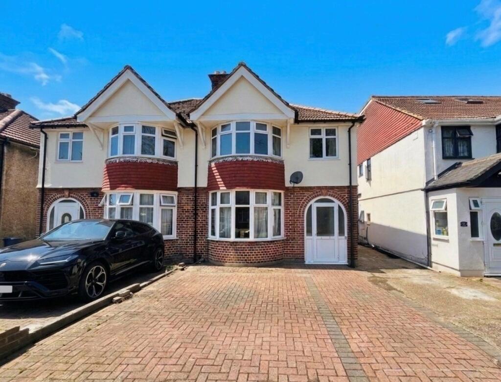 Main image of property: HOUNSLOW, TW5