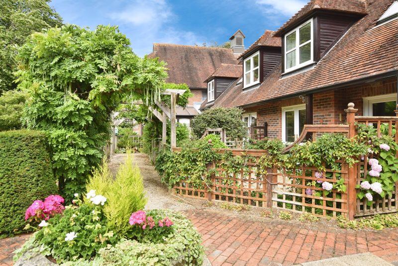 Main image of property: Earls Manor Court, Winterbourne Earls ***OVER 55's RETIREMENT PROPERTY***