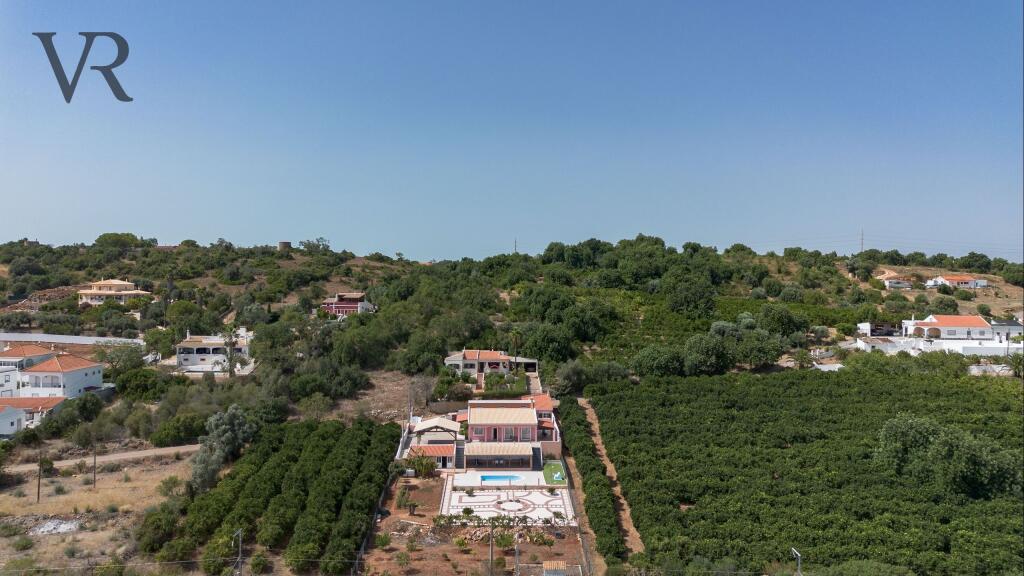 Main image of property: Algarve, Alcantarilha
