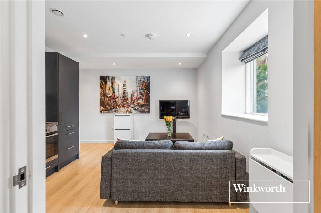 Apartment in London - More