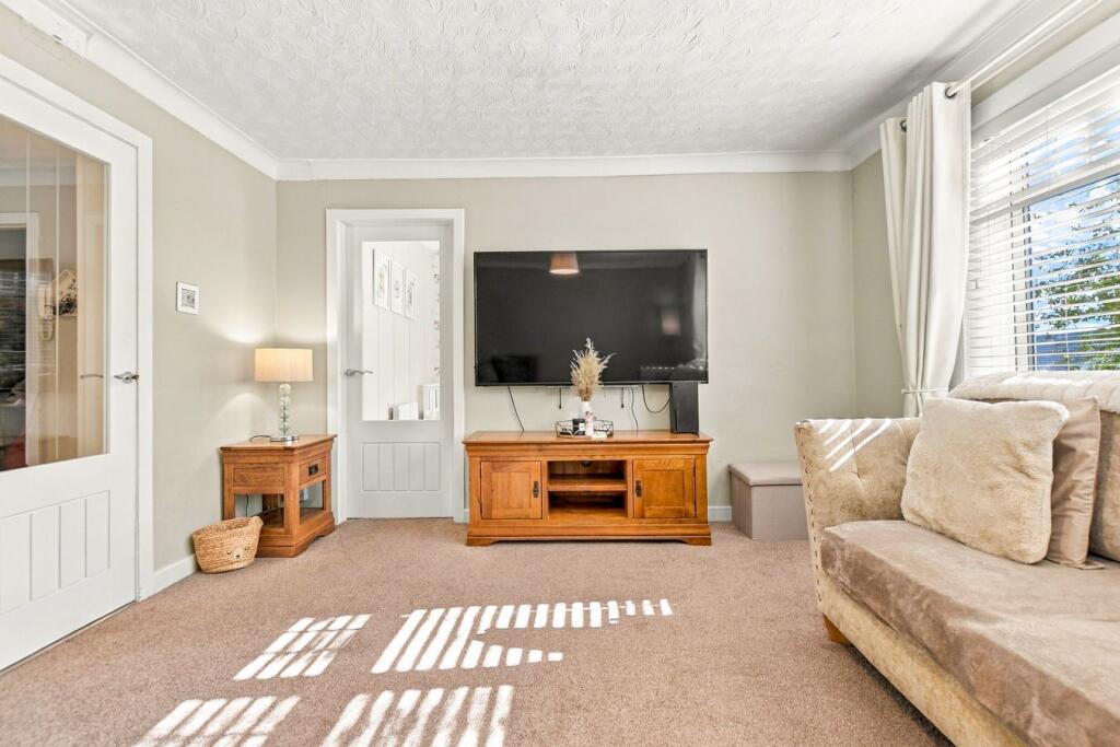 Apartment in Kilmarnock, North Ayrshire - More